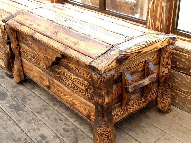 Деревянная мебель под старину, мебель из массива в Краснодаре